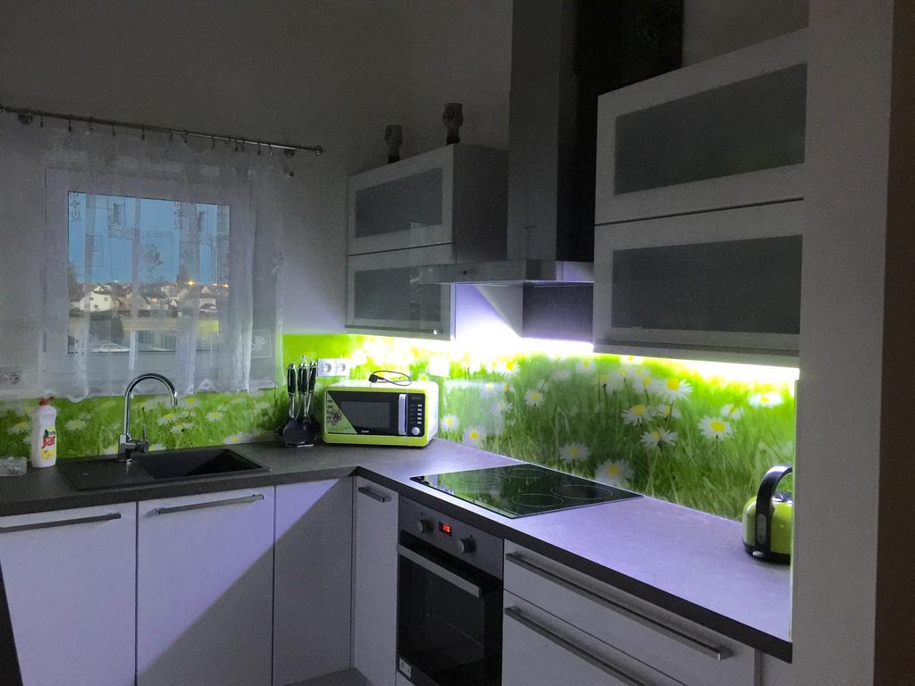 Apartman Na Lukach - Kopretina Třeboň Εξωτερικό φωτογραφία